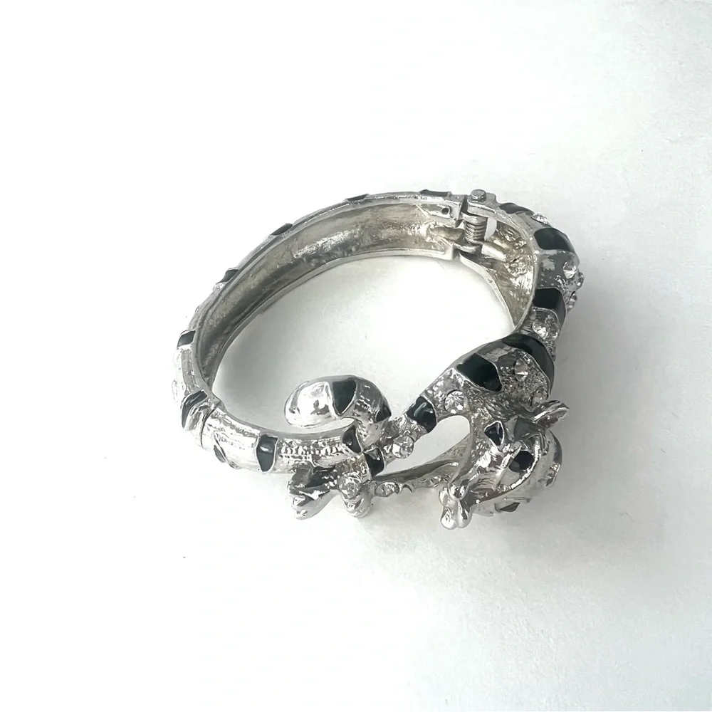 Rhinestone Panther Bangle - Picture 5 of 7